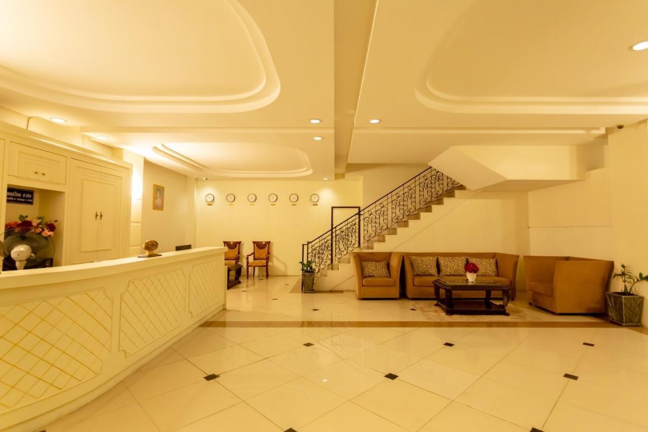 פאטאיה Ivory Palace Hotel מראה חיצוני תמונה
