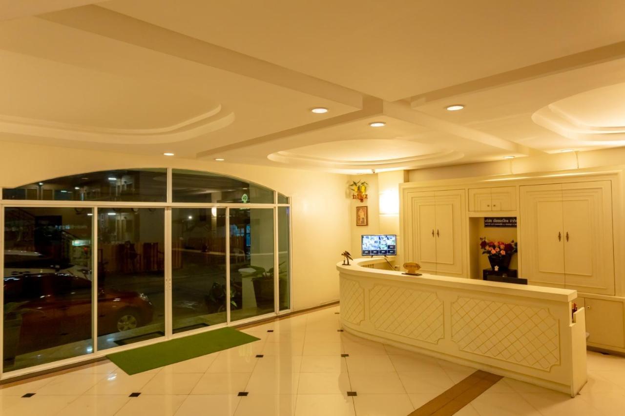 פאטאיה Ivory Palace Hotel מראה חיצוני תמונה