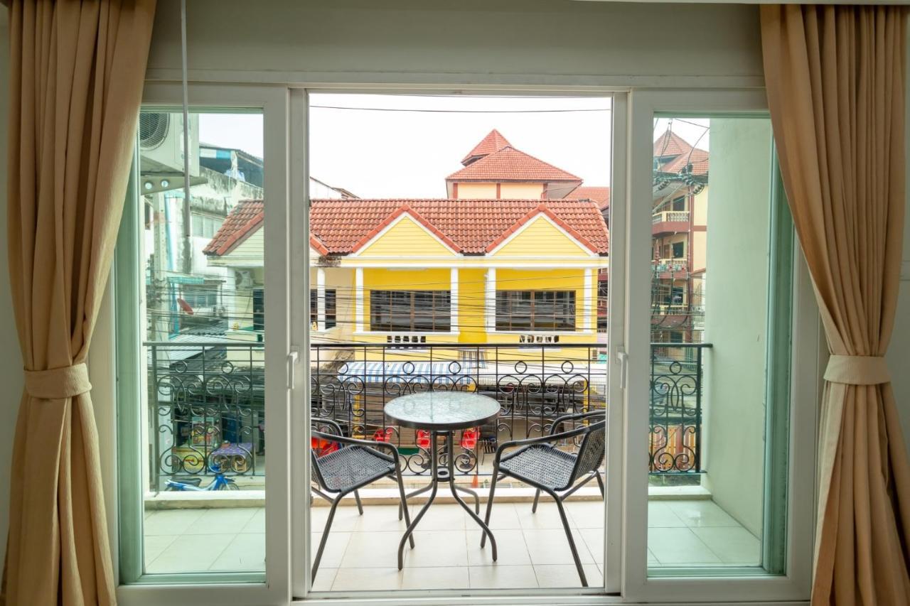 פאטאיה Ivory Palace Hotel מראה חיצוני תמונה