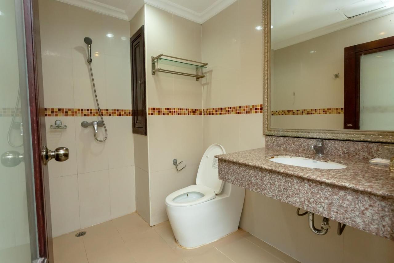 פאטאיה Ivory Palace Hotel מראה חיצוני תמונה